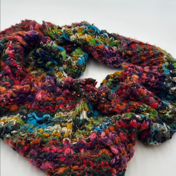 Pretty Persuasions Infinity Loop Scarf - Picture 8 of 9